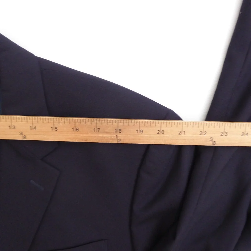Jos. A. Bank Mens Blazer Navy Blue 100% Wool Two Button Gold Crest 46L